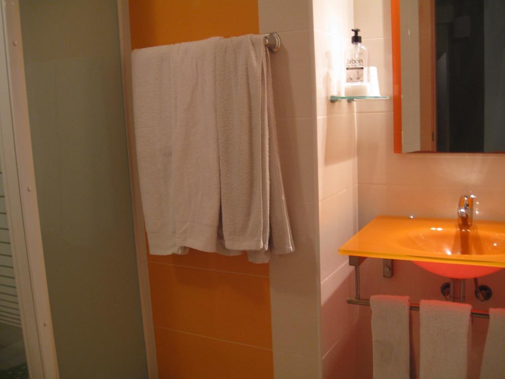 Hostal Ducal II Gandia Room photo